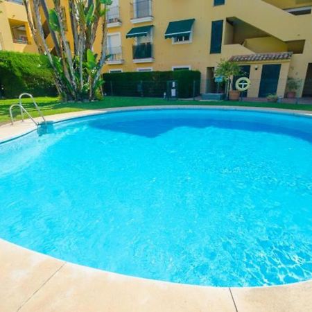 Alambra Del Sol - Coastal Retreat By The Beach Estepona Exterior photo