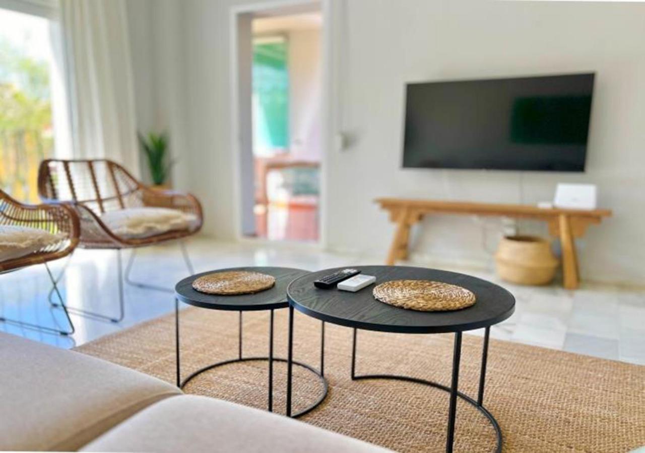 Alambra Del Sol - Coastal Retreat By The Beach Estepona Exterior photo
