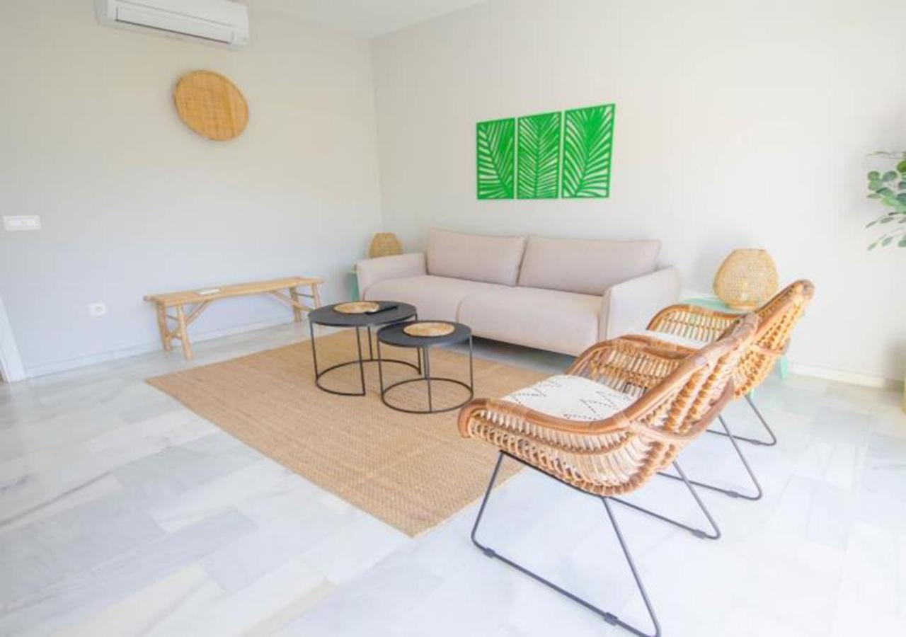Alambra Del Sol - Coastal Retreat By The Beach Estepona Exterior photo