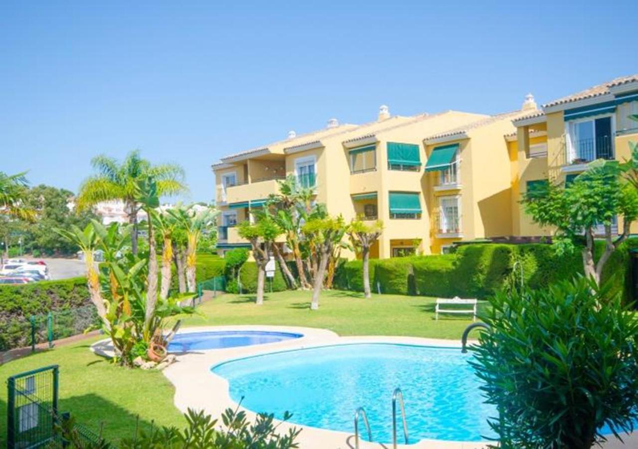 Alambra Del Sol - Coastal Retreat By The Beach Estepona Exterior photo